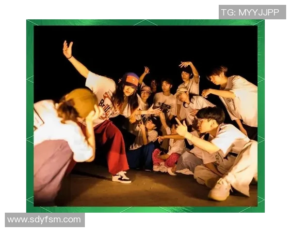 杭州街舞队引领节奏革新潮流探索街舞艺术新境界 杭州街舞队引领节奏革新潮流探索街舞艺术新境界