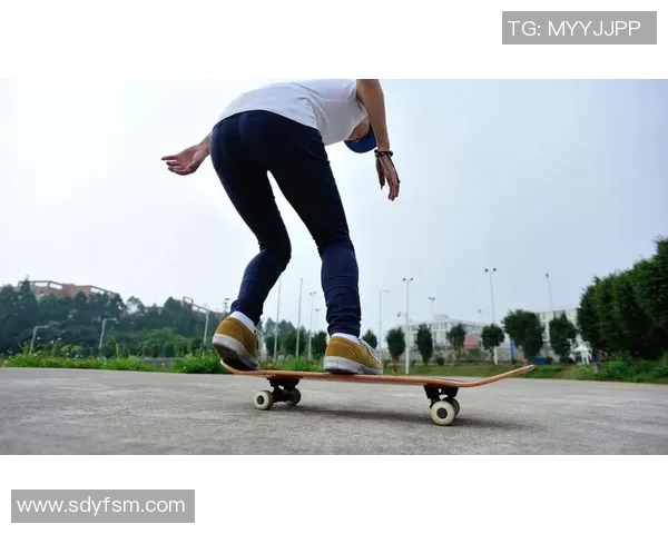 王丽专访：从初学者到滑板女王的成长之路与心路历程