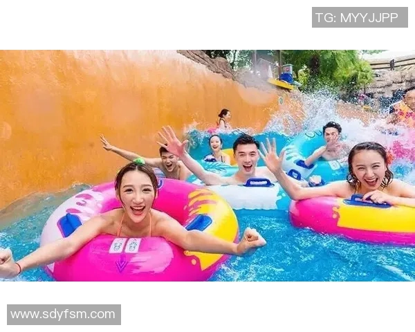 水中安全技巧全面指南:保护自己与他人,享受安全愉快的水上活动 水中安全技巧全面指南:保护自己与他人,享受安全愉快的水上活动